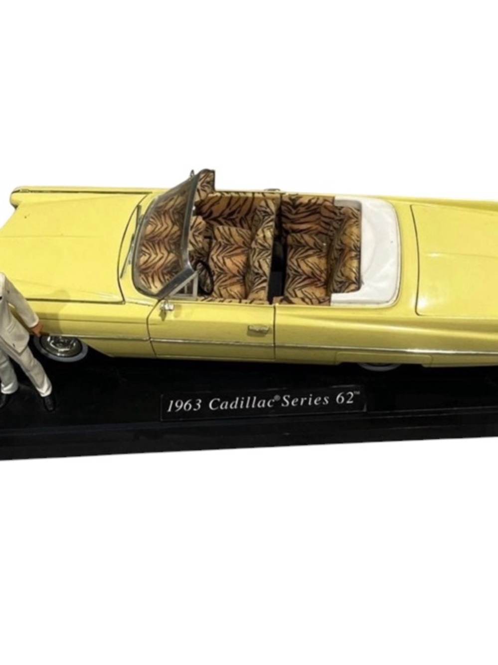Scarface 1963 Cadillac Series 62 Convertible Diecast Model - Yellow